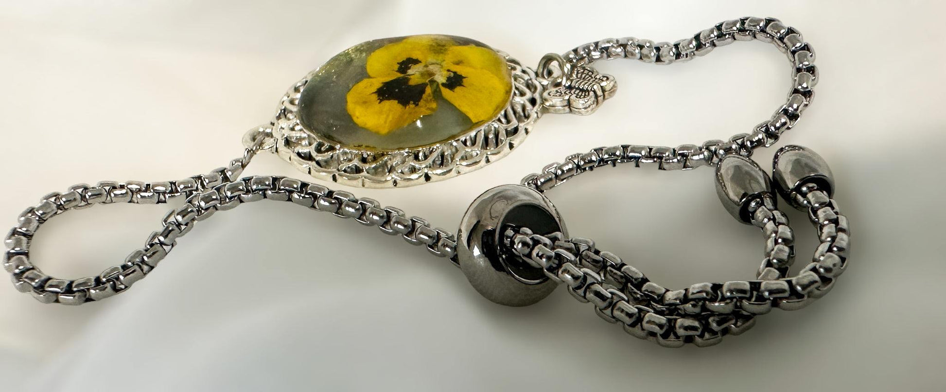 Bracelet Handmade with Dried Flower Accents & Silver Elegance 