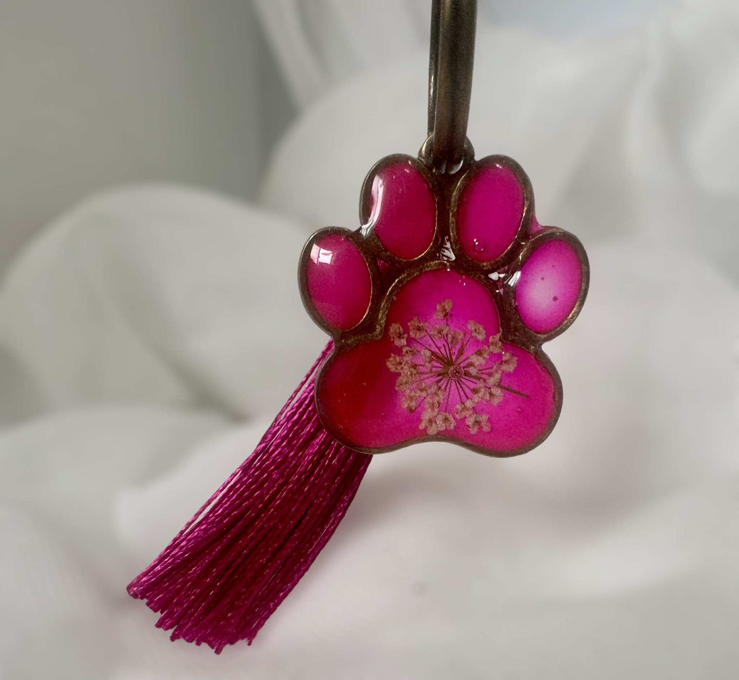 Keychain Handmade with Glow in the Dark Resin  - Love Your Pet Theme