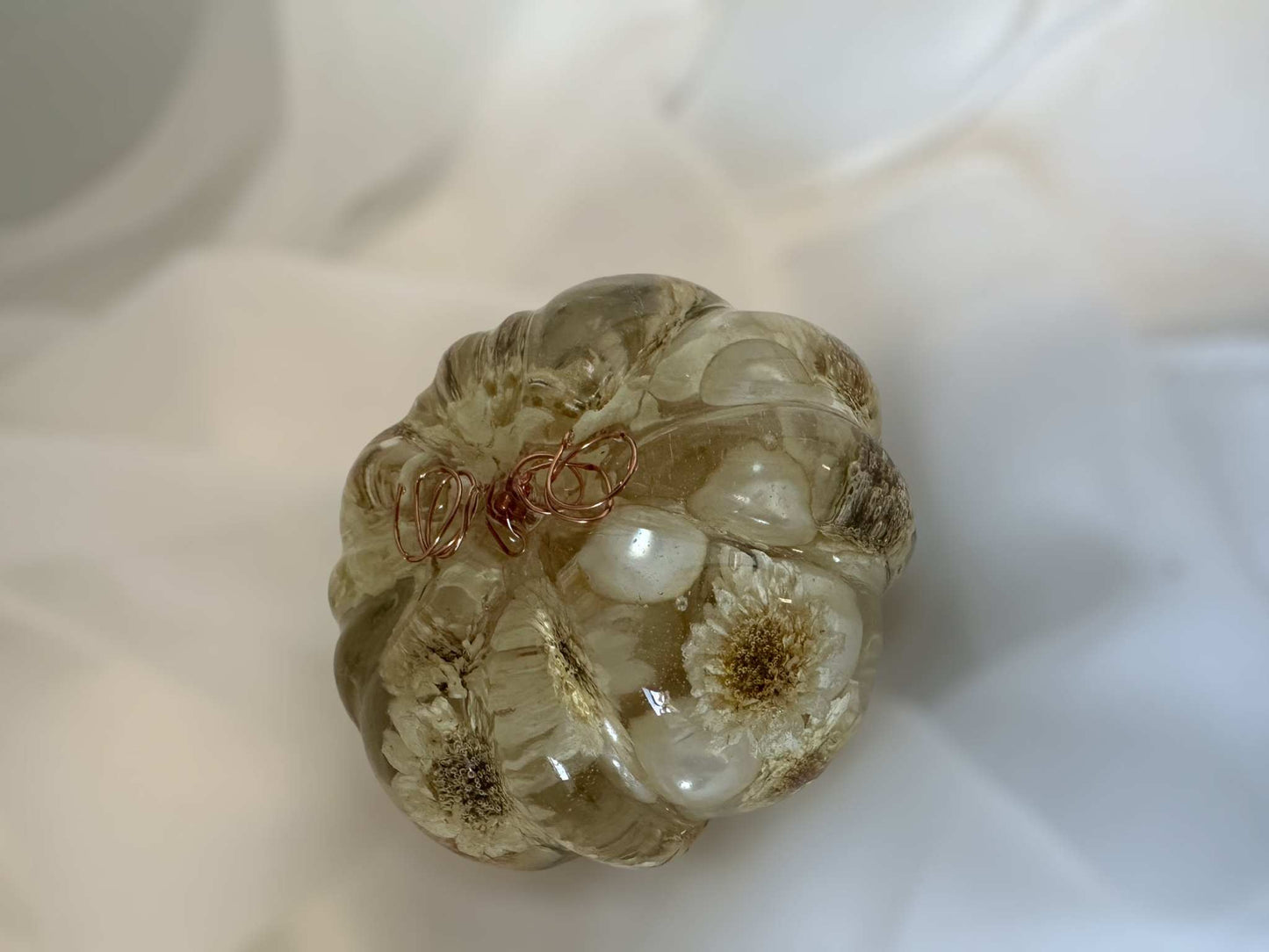 Pumpkin - Pearls & Flowers Radiant Handmade Epoxy Resin Pumpkins