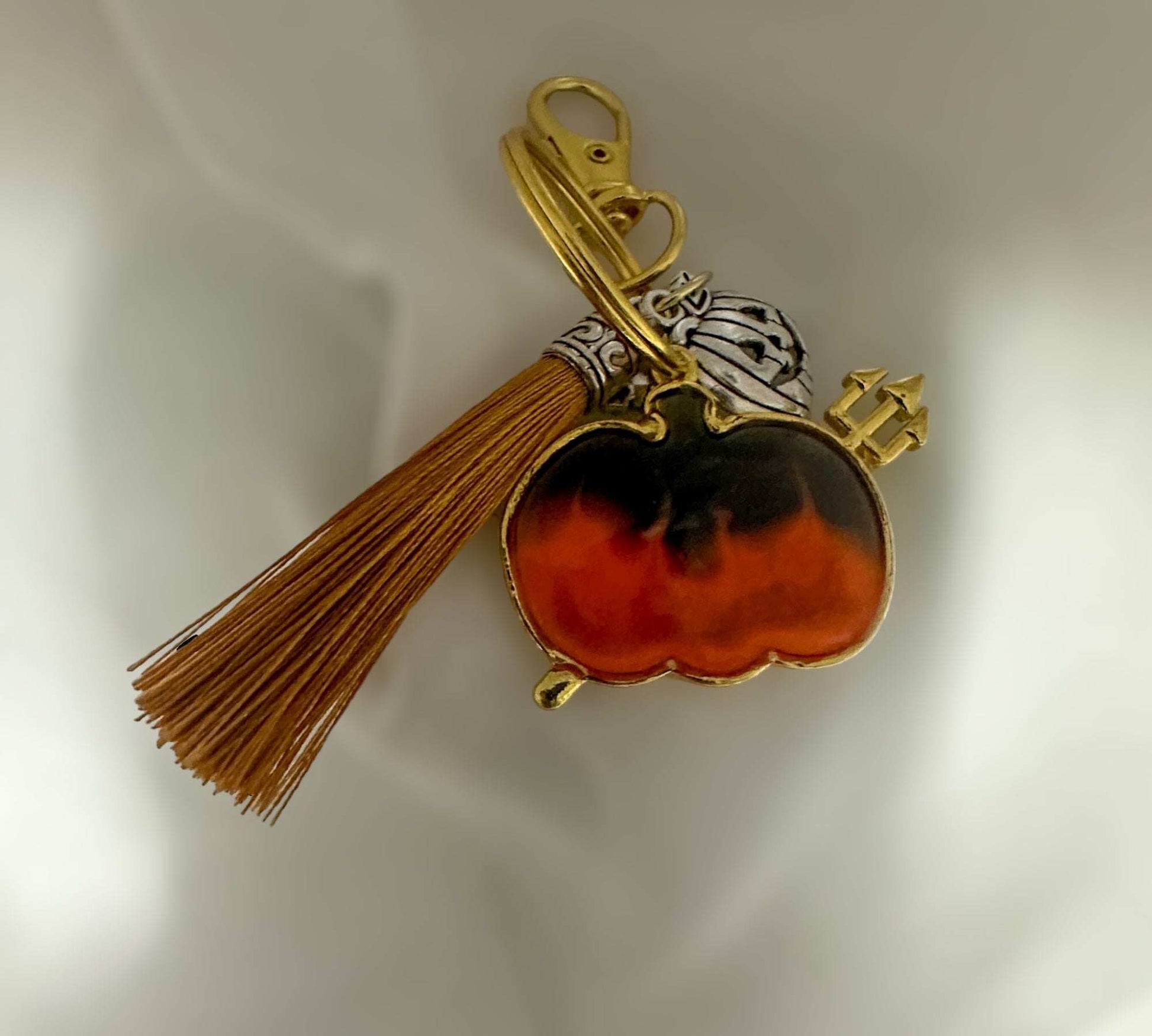 Keychain - Welcome to the Pumpkin Patch - Glow in the Dark Effects