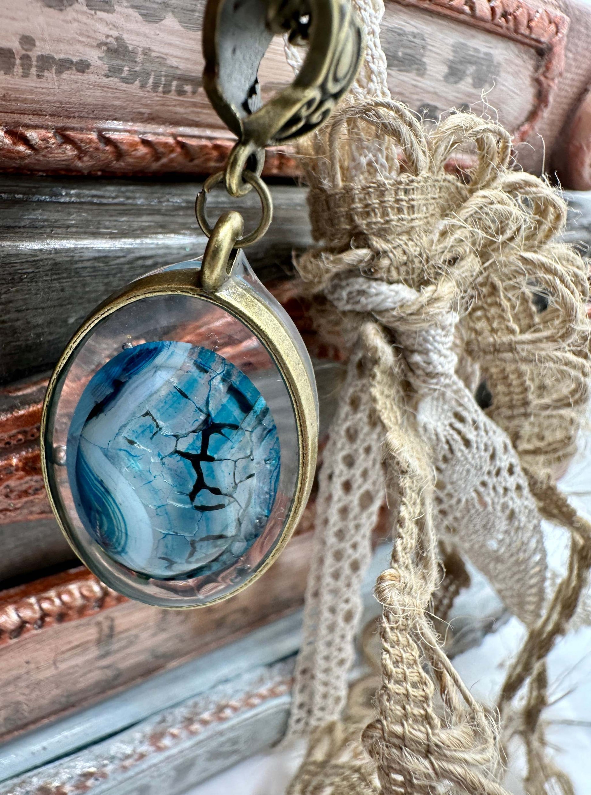 Gemstone Dragon Veins Necklace - Nature's Beauty Captured in a Pendant