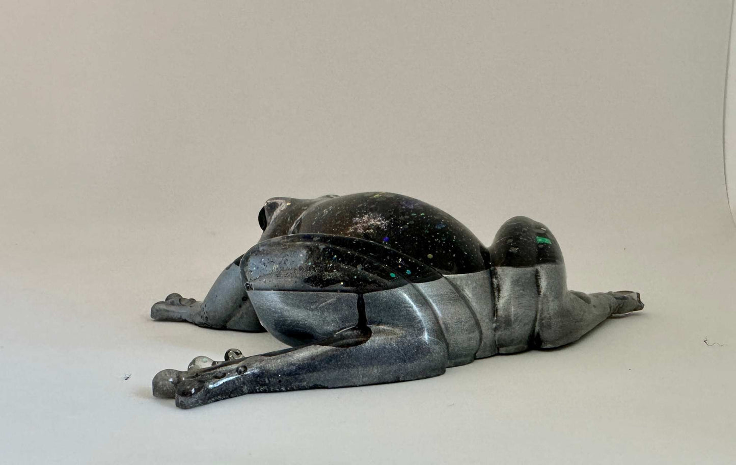 Epoxy Resin Frog Figurine
